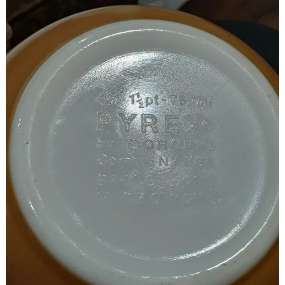 Pyrex 401 Nesting Mixing Bowl Old Orchard 1 1/2 Pint 750ml Grapes Fruit